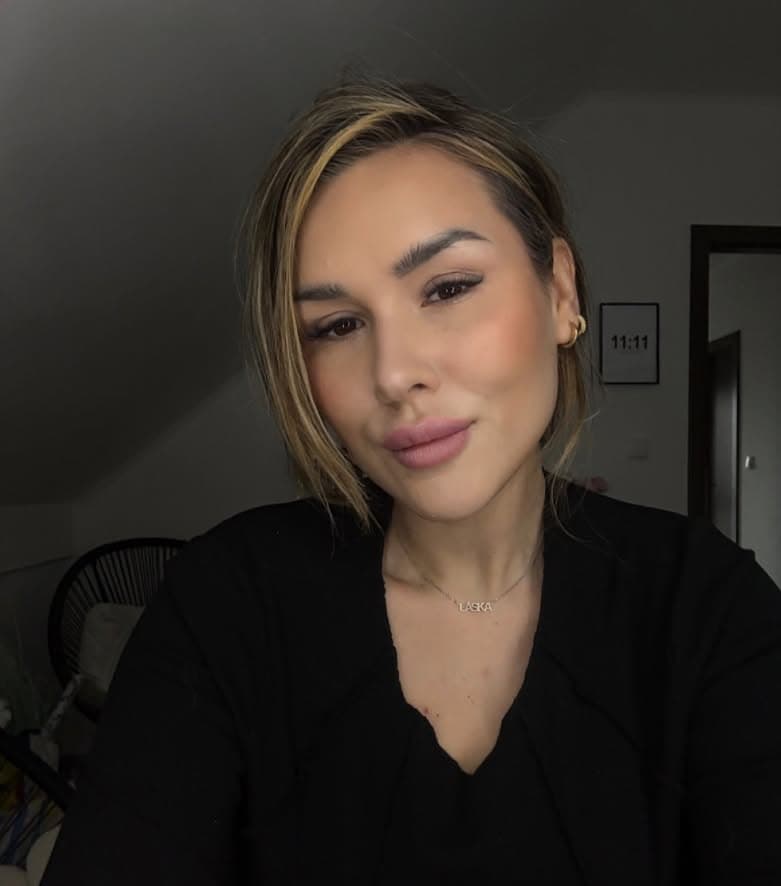 Profil Laura